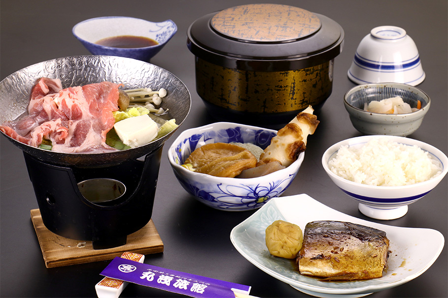 当館自慢の体に美味しい手作り会席